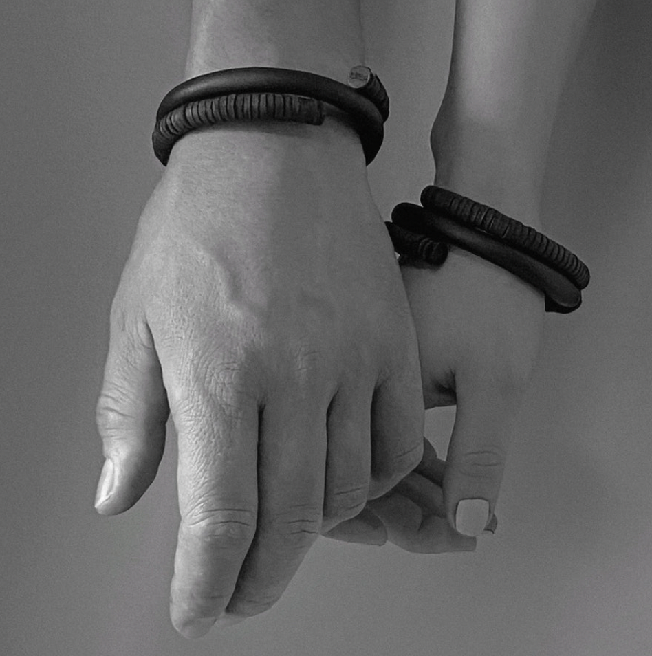 Coil Combo Bracelet B006 black