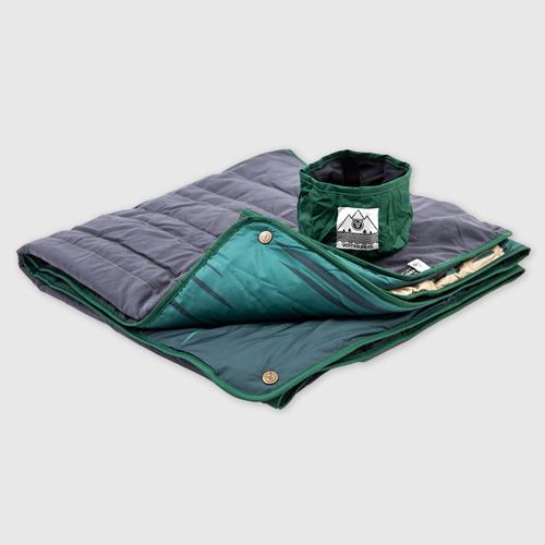 VOITED Quilted Premium Recycled Pet Blanket