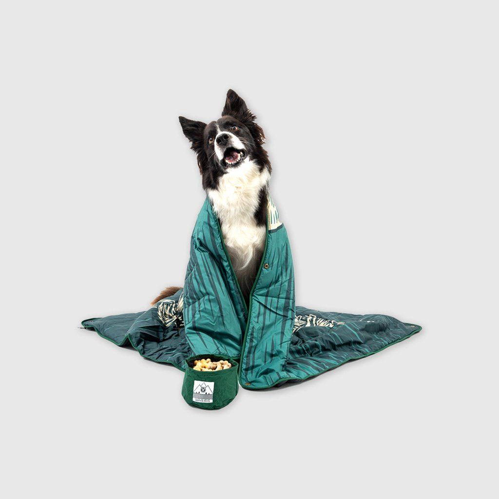VOITED Quilted Premium Recycled Pet Blanket